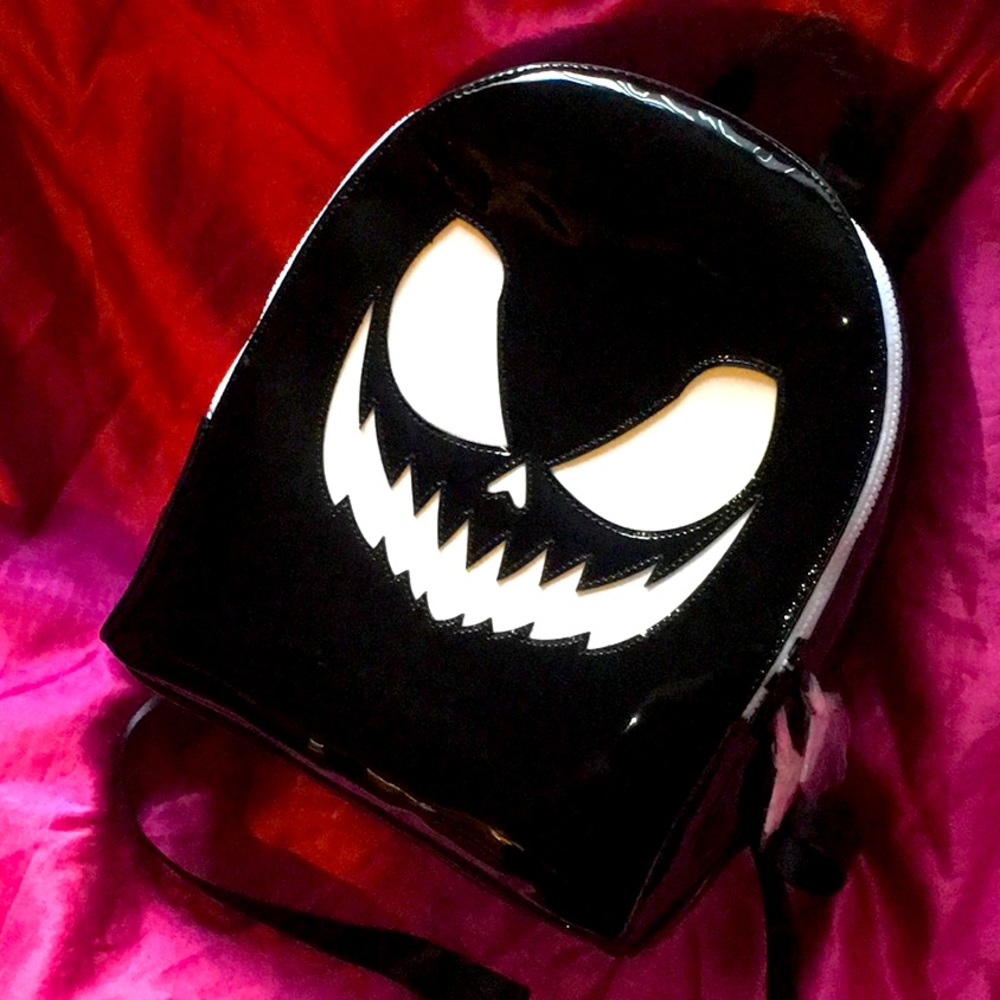 Pumpkin Backpack 🖤🎃✨🕷 - Picture 3 of 5